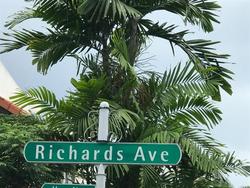 Richards Avenue (D19), Terrace #149563932